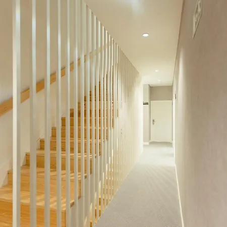 Trindade 19 - 3b Malvasia * ליסבון