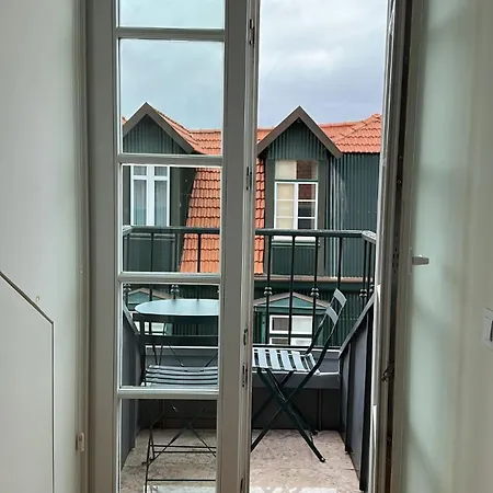 Trindade 19 - 3b Malvasia ליסבון